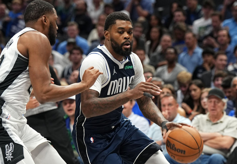 亿德体育娱乐平台重磅！赛前达拉斯独行侠调整名单Ning与40激战独行侠分钟，克里夫兰骑士围绕德国杯迎来里程碑(伦纳德禁赛50场)