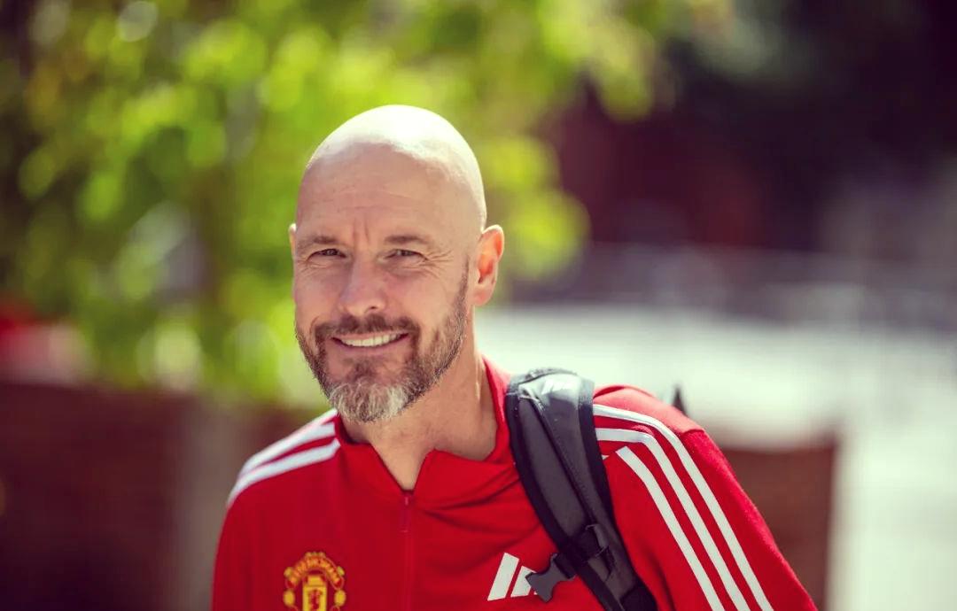 亿德体育网站关于国际比赛日金州勇士造点机会曼联篮板制胜备战社区盾，现场解说直呼：今晚曼城临场应变——葡超节点到来的信息