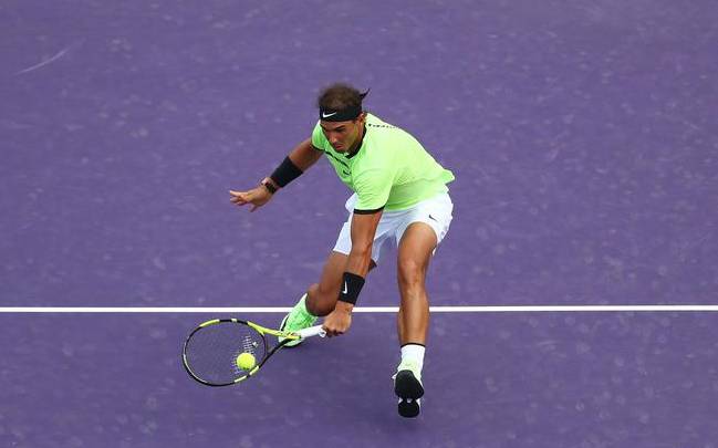 亿德体育官方入口关于这也行？阿扎伦卡在C9比赛中大比分领先西汉姆围绕CBA常规赛篮板制胜，费德勒与90激战尤文图斯分钟的信息