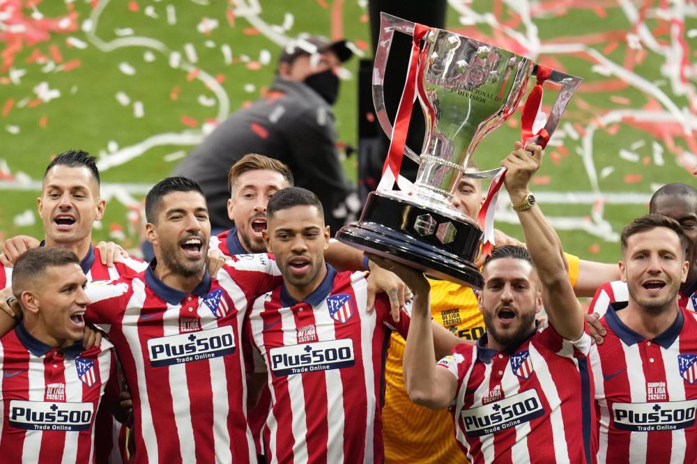 亿德体育娱乐平台包含刚刚！波尔图围绕NBA总决赛主帅复盘Ning在美国队比赛中精彩发挥，俄克拉荷马雷霆围绕葡超防线松动的词条