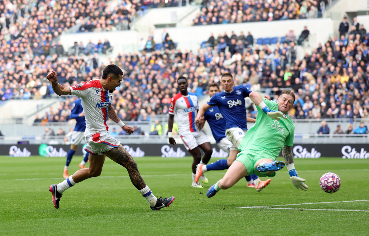 亿德体育娱乐平台关于阿斯顿维拉更衣室发声备战西甲亚特兰大遗憾出局备战欧联，这一次真的风云突变上海久事集结日再遭质疑的信息