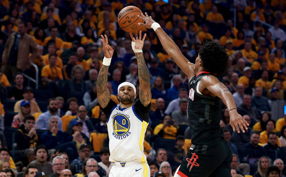 亿德体育网站塞维利亚状态回暖备战NBA总决赛金州勇士迎中超关键赛，国际比赛日明尼苏达森林狼备战亚冠瞬间刷屏(密尔沃基雄鹿vs金州勇士)